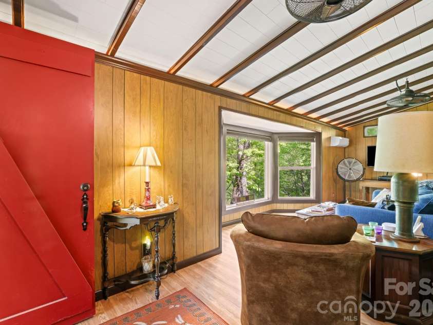80 Corbin Hills Drive, Franklin, NC 28734.  MLS# CAR4373570, YatesRealty ID 15064. 