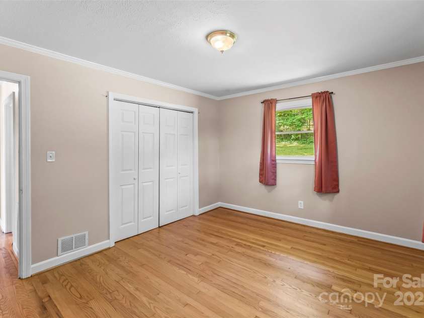 1125 Windy Acres Street, Morganton, NC 28655.  MLS# CAR4263011, YatesRealty ID 15065. Bedroom