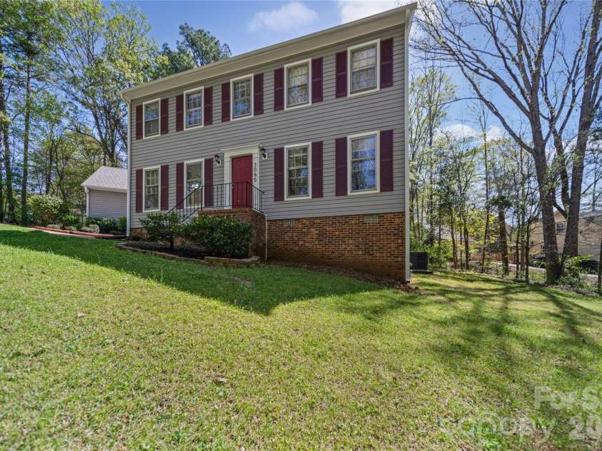 3065 Devonshire Drive, Rock Hill, SC 29732.  MLS# CAR4364433, YatesRealty ID 15065. 