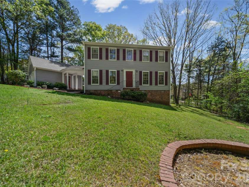 3065 Devonshire Drive, Rock Hill, SC 29732.  MLS# CAR4364433, YatesRealty ID 15065. 