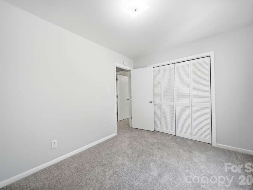 3065 Devonshire Drive, Rock Hill, SC 29732.  MLS# CAR4364433, YatesRealty ID 15065. Bedroom
