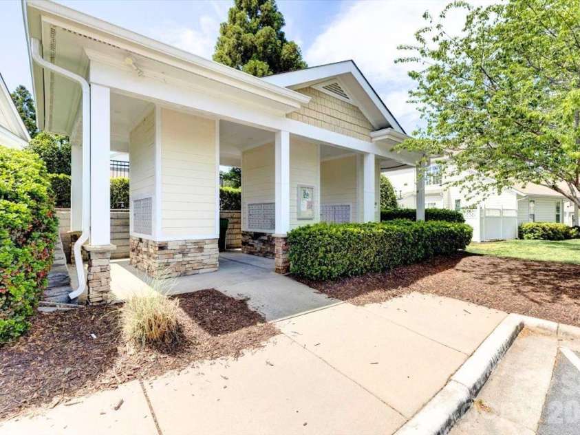 226 Dawn Mist Lane, Fort Mill, SC 29708.  MLS# CAR4369193, YatesRealty ID 15066. Mailboxes