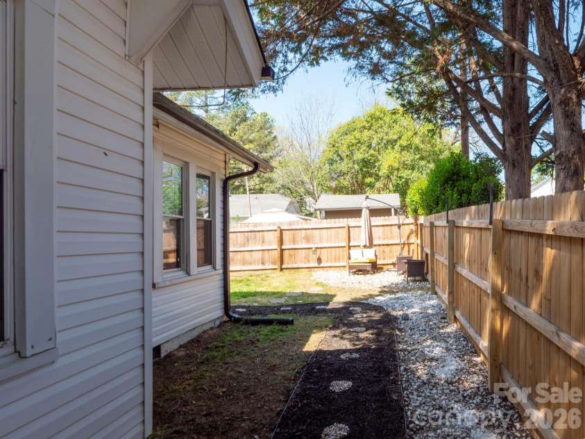208 Hough Street, Monroe, NC 28112.  MLS# CAR4366398, YatesRealty ID 15067. 