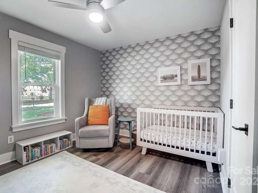 3612 Cobbleridge Drive, Charlotte, NC 28215.  MLS# CAR4245091, YatesRealty ID 15067. 