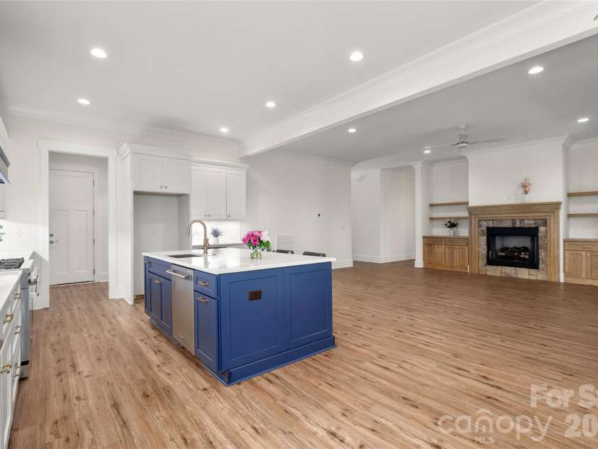 227 Northview Drive, Hendersonville, NC 28791.  MLS# CAR4359426, YatesRealty ID 15068. Kitchen looking towards great room