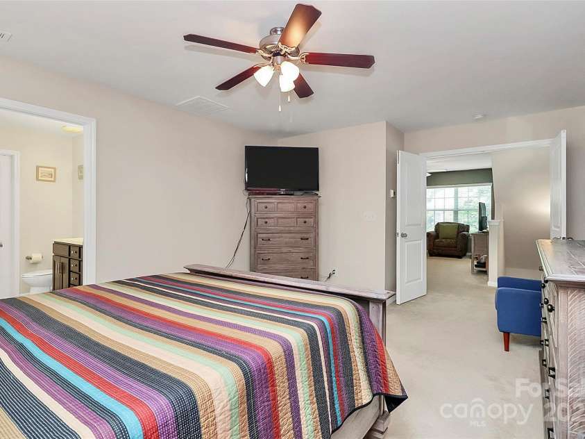 204 Kingston Drive, Mount Holly, NC 28120.  MLS# CAR4280929, YatesRealty ID 1507. 