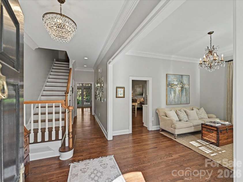 1117 Dilworth Crescent Row, Charlotte, NC 28203.  MLS# CAR4373018, YatesRealty ID 15070. 