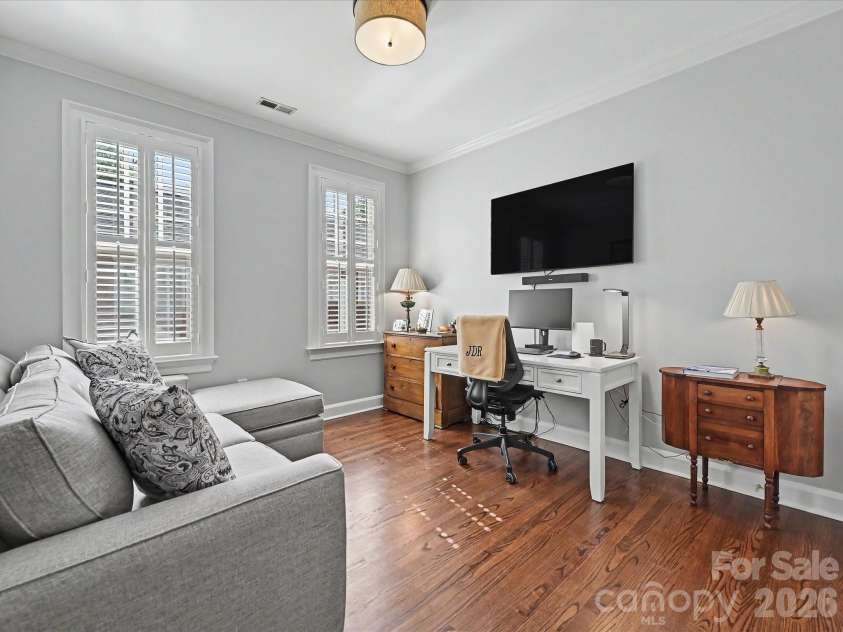 1117 Dilworth Crescent Row, Charlotte, NC 28203.  MLS# CAR4373018, YatesRealty ID 15070. 