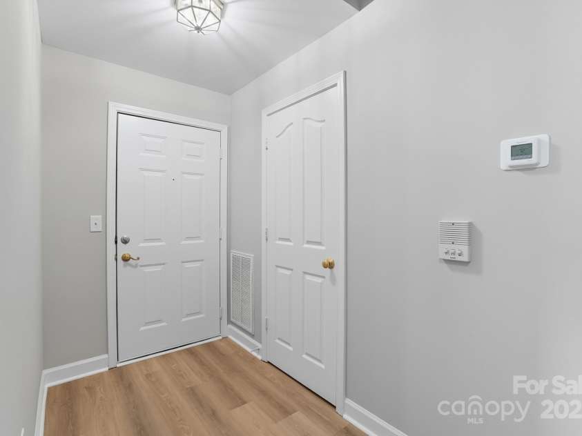 10526 Hill Point Court, Charlotte, NC 28262.  MLS# CAR4303710, YatesRealty ID 15071. 