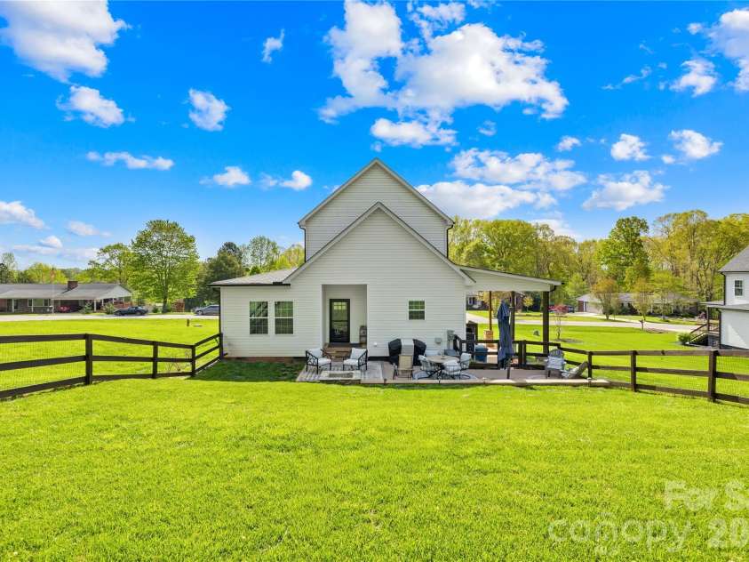 3240 Hoffman Acres Street, Lincolnton, NC 28092.  MLS# CAR4352466, YatesRealty ID 15072. 