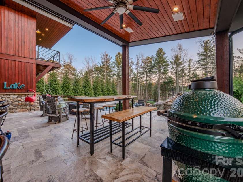 2063 W Bluewater Drive, Morganton, NC 28655.  MLS# CAR4360898, YatesRealty ID 15073. 