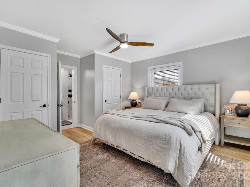 3433 Grey Road, Davidson, NC 28036.  MLS# CAR4292667, YatesRealty ID 15073. 