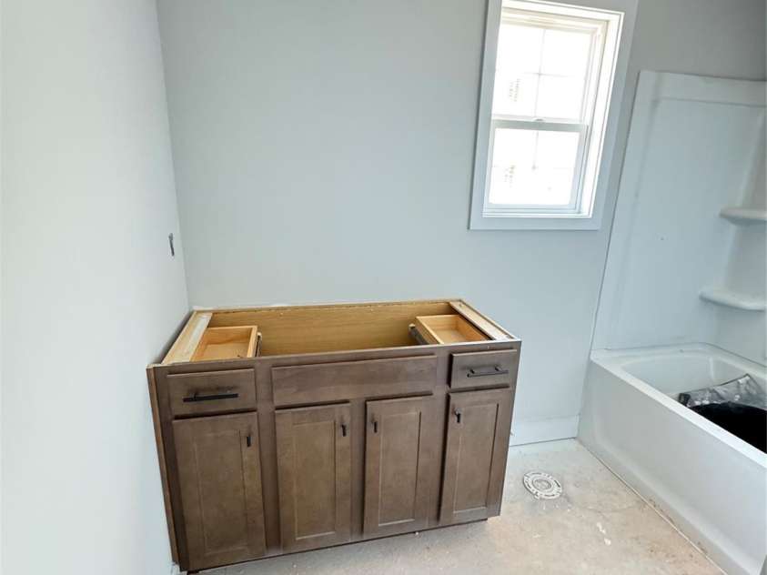 1085 Kildare Drive, Salisbury, NC 28146.  MLS# CAR4359570, YatesRealty ID 15077. 