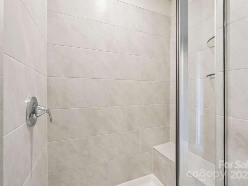 5016 Poplin Valley, Cherryville, NC 28021.  MLS# CAR4242345, YatesRealty ID 15078. 