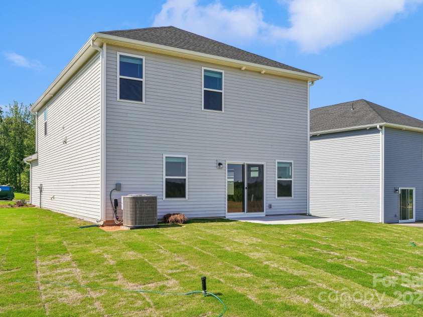 5016 Poplin Valley, Cherryville, NC 28021.  MLS# CAR4242345, YatesRealty ID 15078. 