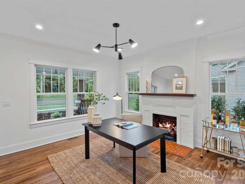 709 Main Street, Davidson, NC 28036.  MLS# CAR4331884, YatesRealty ID 15079. 
