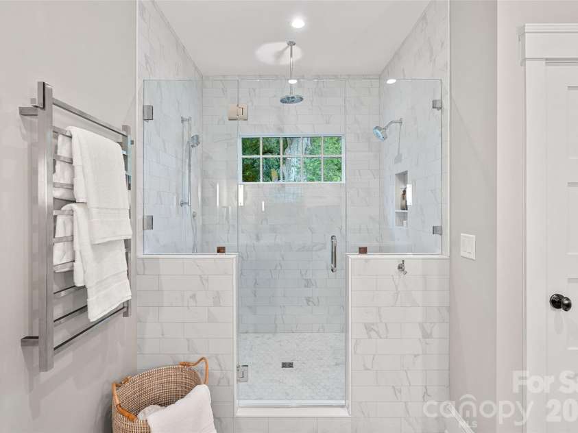 709 Main Street, Davidson, NC 28036.  MLS# CAR4331884, YatesRealty ID 15079. 