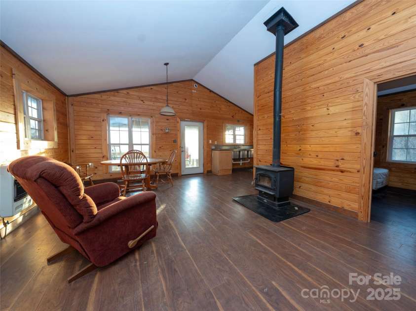 506 Rocky Acres Road, Canton, NC 28716.  MLS# CAR4327605, YatesRealty ID 1508. 