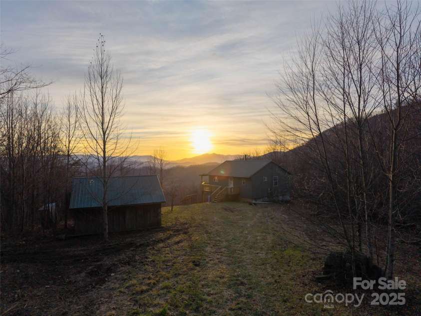 506 Rocky Acres Road, Canton, NC 28716.  MLS# CAR4327605, YatesRealty ID 1508. 