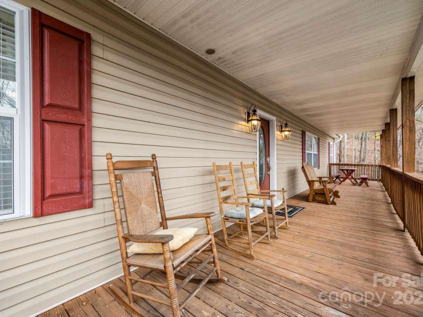 588 Mouzon Road, Waynesville, NC 28785.  MLS# CAR4152259, YatesRealty ID 1508. 