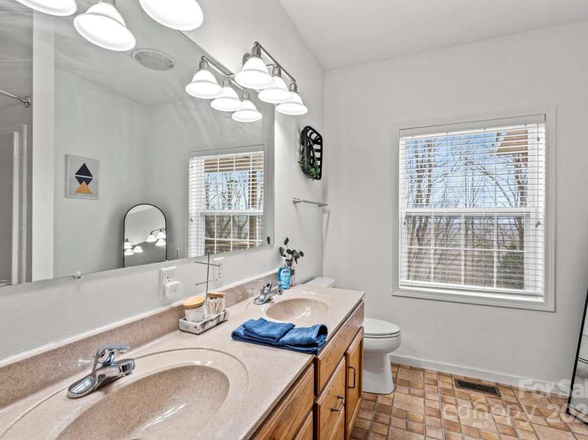 588 Mouzon Road, Waynesville, NC 28785.  MLS# CAR4152259, YatesRealty ID 1508. 