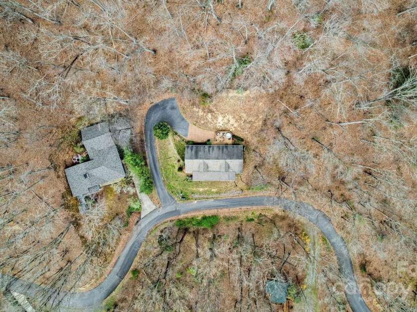 588 Mouzon Road, Waynesville, NC 28785.  MLS# CAR4152259, YatesRealty ID 1508. 