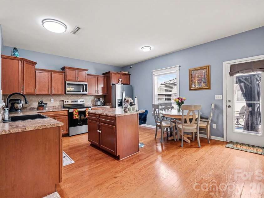 1056 Newton Avenue, Rock Hill, SC 29732.  MLS# CAR4345786, YatesRealty ID 15082. 