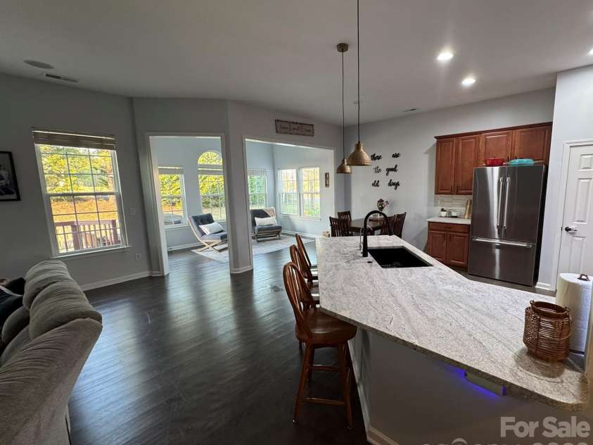 4851 Summerside Drive, Lake Wylie, SC 29710.  MLS# CAR4365256, YatesRealty ID 15086. 