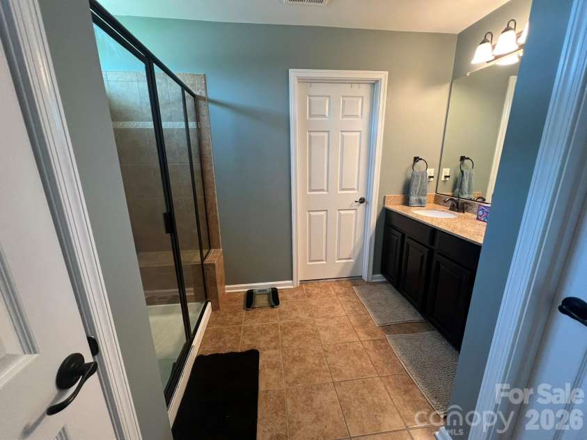 4851 Summerside Drive, Lake Wylie, SC 29710.  MLS# CAR4365256, YatesRealty ID 15086. 