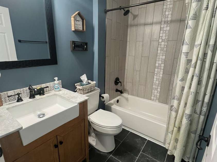 4851 Summerside Drive, Lake Wylie, SC 29710.  MLS# CAR4365256, YatesRealty ID 15086. 