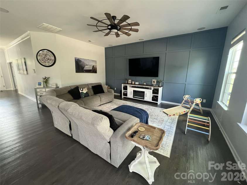 4851 Summerside Drive, Lake Wylie, SC 29710.  MLS# CAR4365256, YatesRealty ID 15086. 