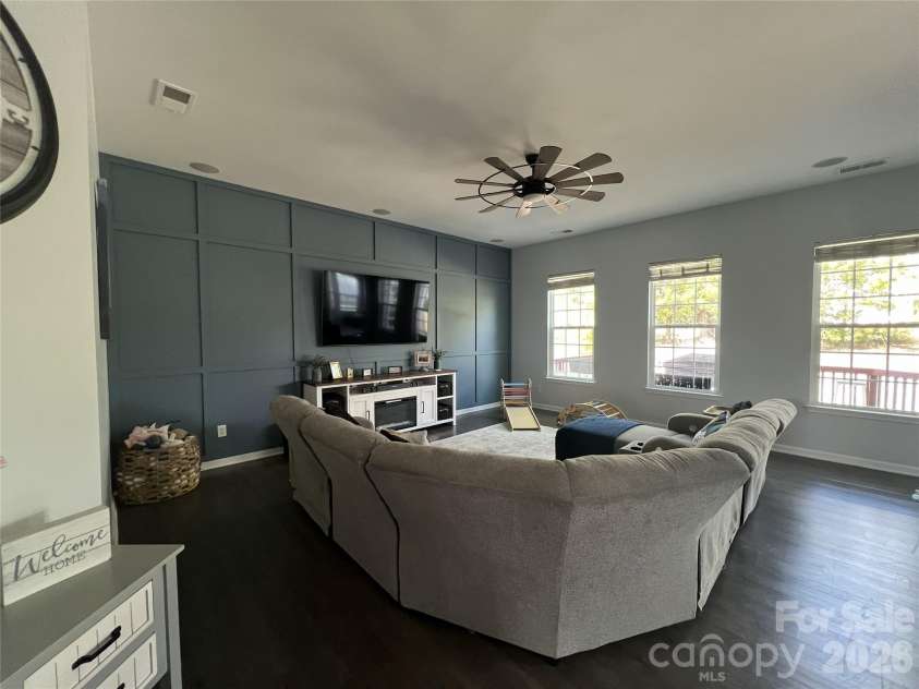 4851 Summerside Drive, Lake Wylie, SC 29710.  MLS# CAR4365256, YatesRealty ID 15086. 