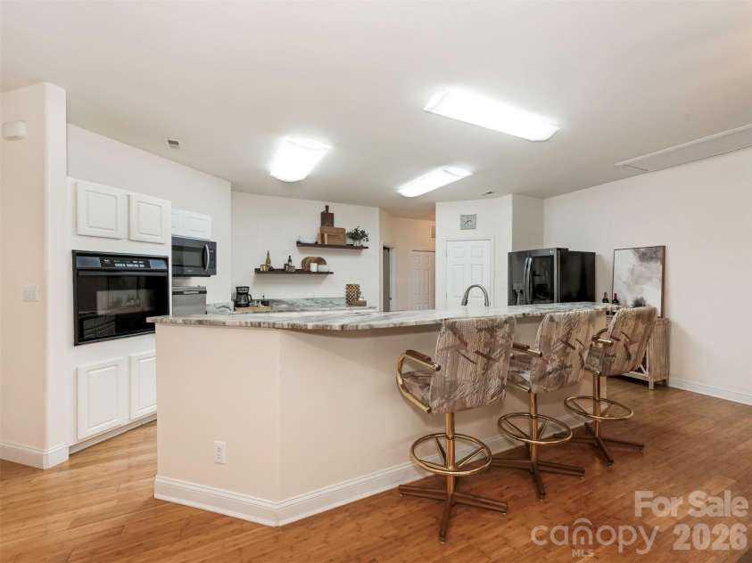 9535 Potter Road, Matthews, NC 28104.  MLS# CAR4365196, YatesRealty ID 15087. 