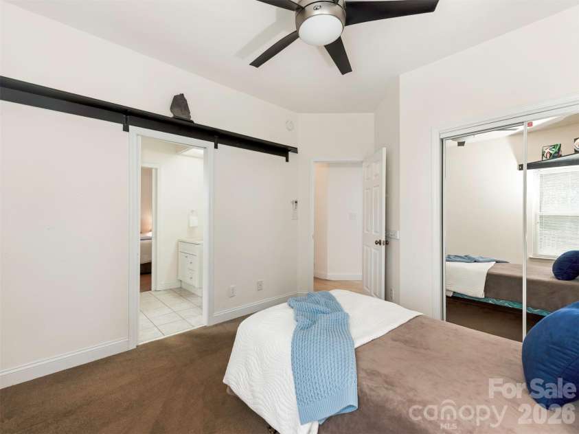 9535 Potter Road, Matthews, NC 28104.  MLS# CAR4365196, YatesRealty ID 15087. 