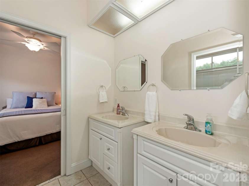 9535 Potter Road, Matthews, NC 28104.  MLS# CAR4365196, YatesRealty ID 15087. Jack and Jill 