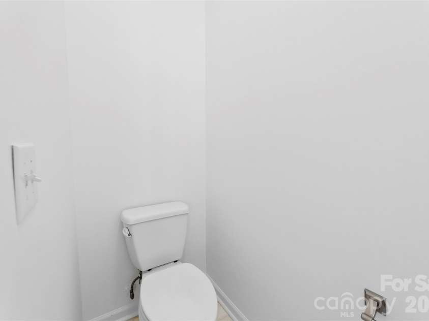 10307 Dominion Village Drive, Charlotte, NC 28269.  MLS# CAR4364669, YatesRealty ID 15088. 