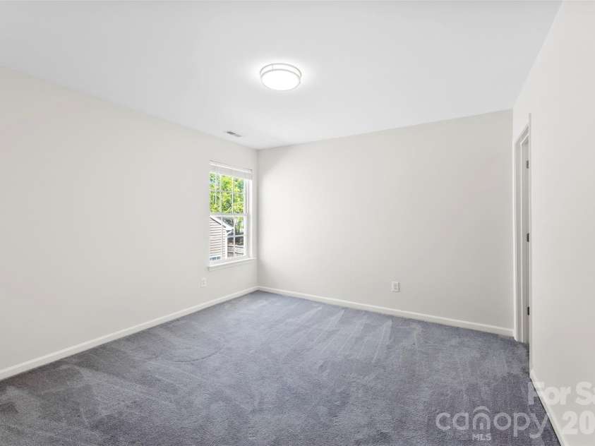 10307 Dominion Village Drive, Charlotte, NC 28269.  MLS# CAR4364669, YatesRealty ID 15088. 