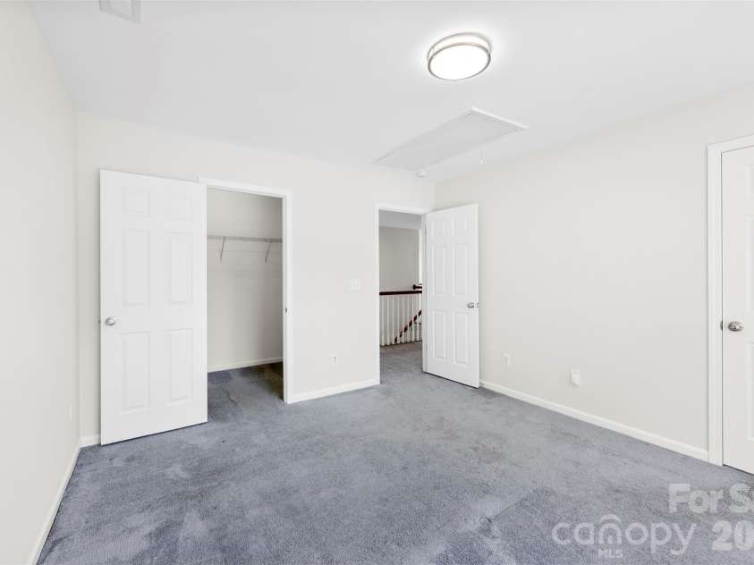 10307 Dominion Village Drive, Charlotte, NC 28269.  MLS# CAR4364669, YatesRealty ID 15088. 