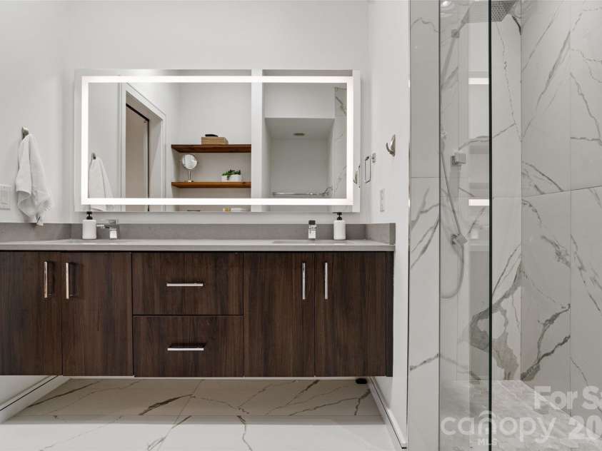 2716 Davidson Street, Charlotte, NC 28205.  MLS# CAR4369098, YatesRealty ID 15089. Double vanity