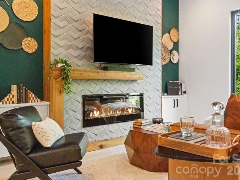2716 Davidson Street, Charlotte, NC 28205.  MLS# CAR4369098, YatesRealty ID 15089. Electric fireplace