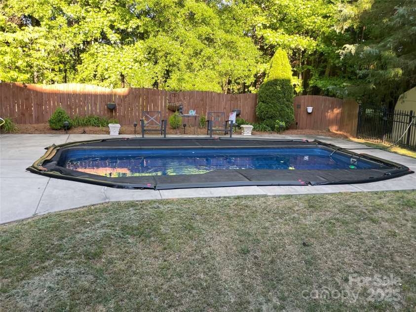 3320 Harvey Lane, Monroe, NC 28110.  MLS# CAR4257229, YatesRealty ID 15089. 