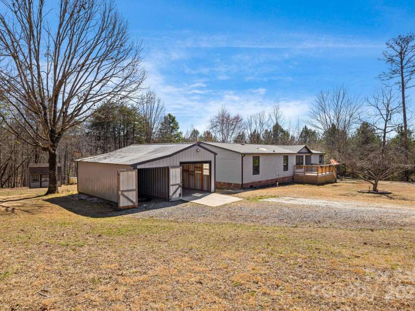 910 Elliott Road, Rutherfordton, NC 28139.  MLS# CAR4228101, YatesRealty ID 1509. 