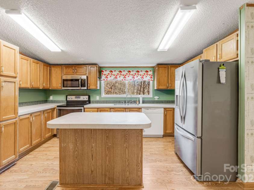 910 Elliott Road, Rutherfordton, NC 28139.  MLS# CAR4228101, YatesRealty ID 1509. 