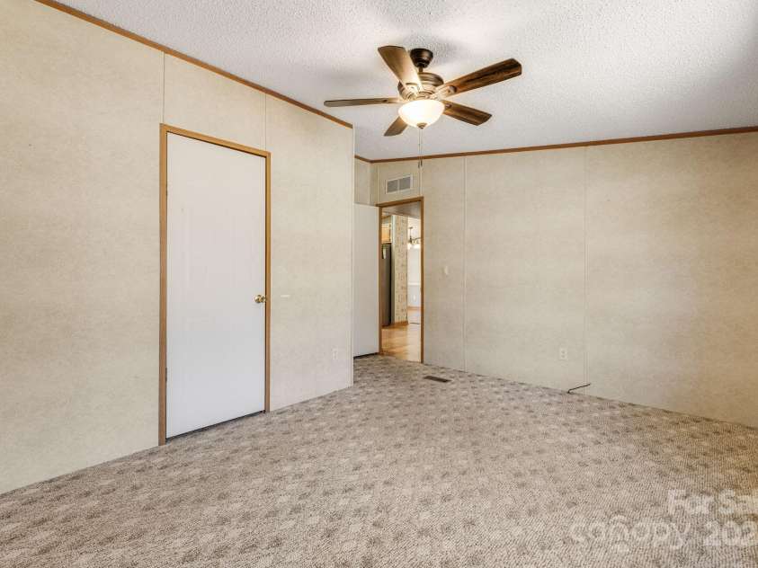 910 Elliott Road, Rutherfordton, NC 28139.  MLS# CAR4228101, YatesRealty ID 1509. 