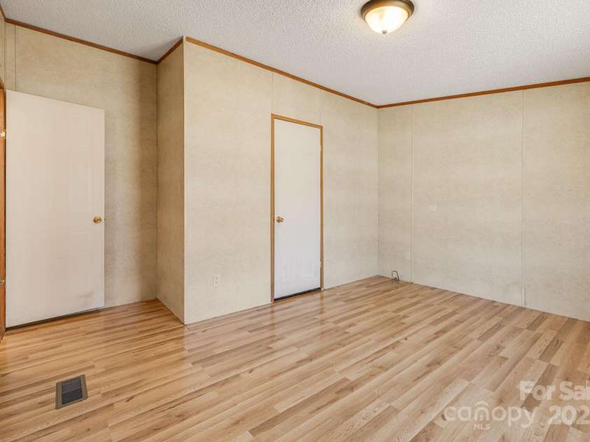 910 Elliott Road, Rutherfordton, NC 28139.  MLS# CAR4228101, YatesRealty ID 1509. 