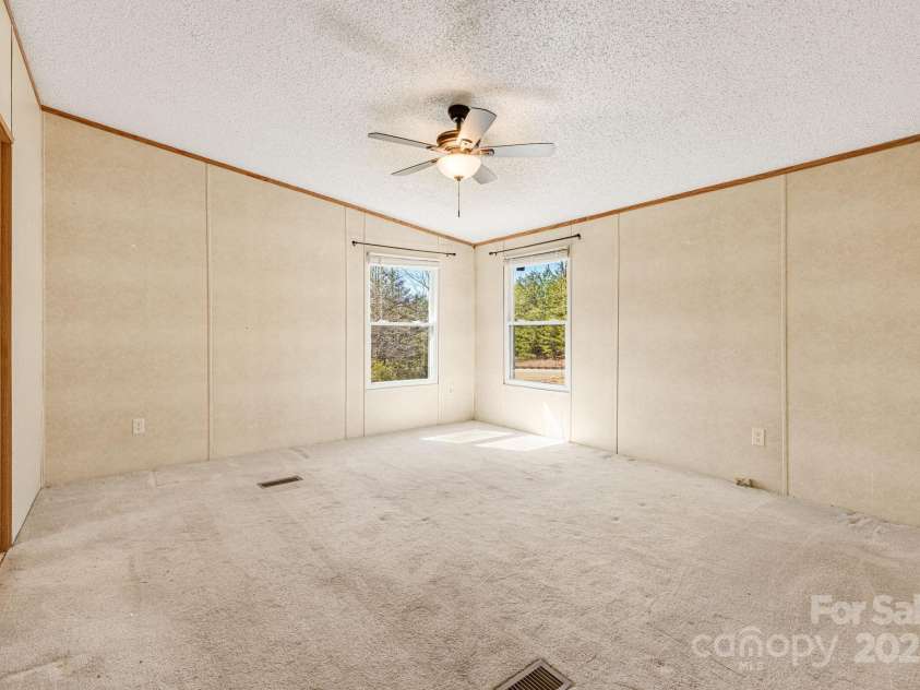 910 Elliott Road, Rutherfordton, NC 28139.  MLS# CAR4228101, YatesRealty ID 1509. 