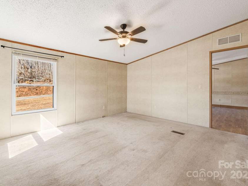 910 Elliott Road, Rutherfordton, NC 28139.  MLS# CAR4228101, YatesRealty ID 1509. 