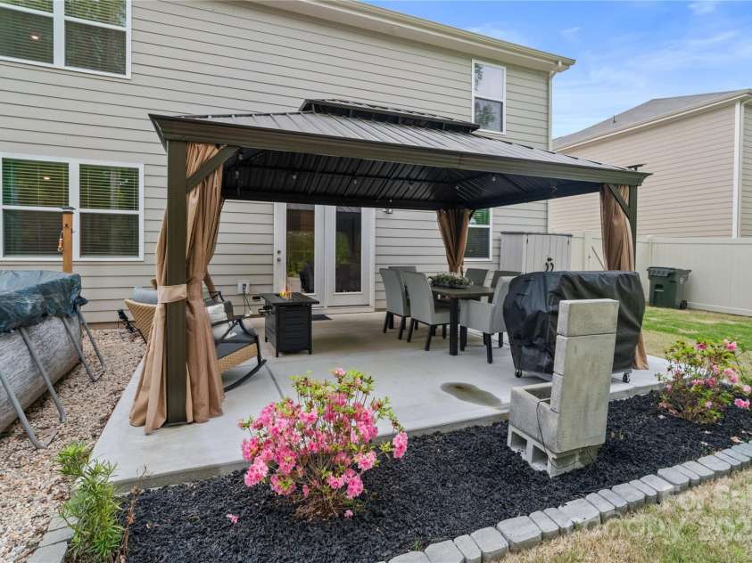 179 Bezelle Avenue, York, SC 29745.  MLS# CAR4247360, YatesRealty ID 15090. 