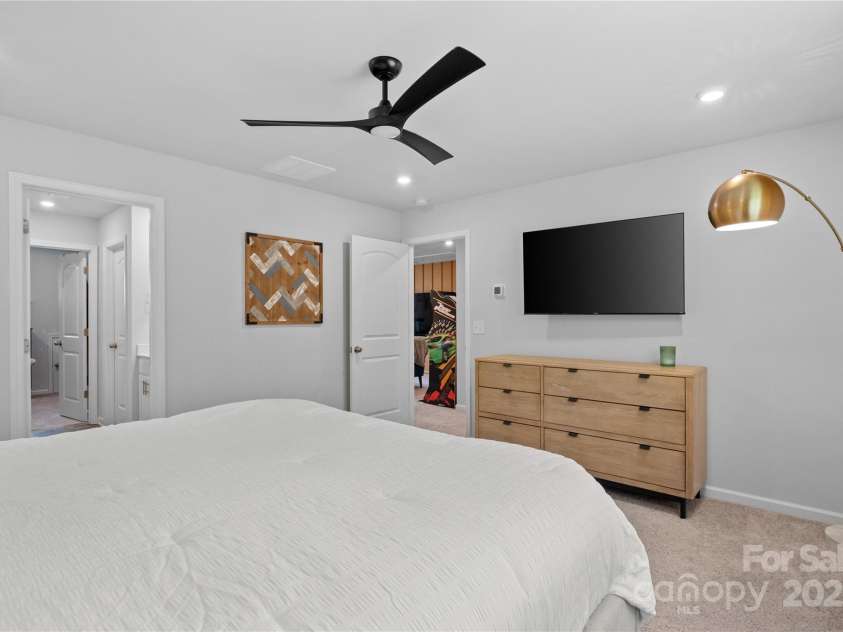 179 Bezelle Avenue, York, SC 29745.  MLS# CAR4247360, YatesRealty ID 15090. Primary bedroom