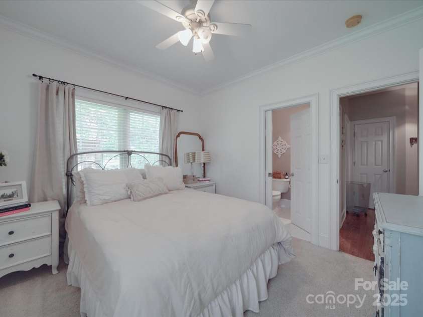 1508 Avalon Oaks Court, Dallas, NC 28034.  MLS# CAR4259565, YatesRealty ID 15091. 